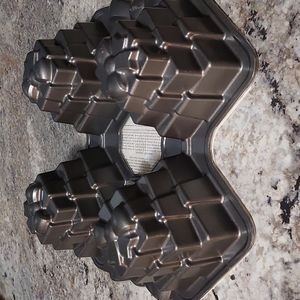 Wilton Dimensions 4 cakes, Cake pan